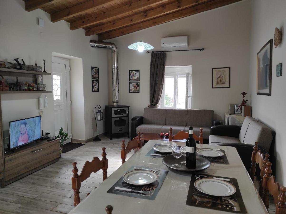 Villa Asterousia Sternes ภายนอก รูปภาพ